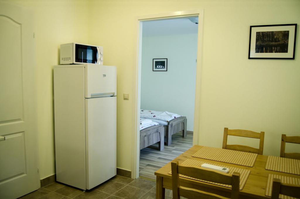 Csongradi Vendegvaro Apartmanok, Szarka Haz Экстерьер фото