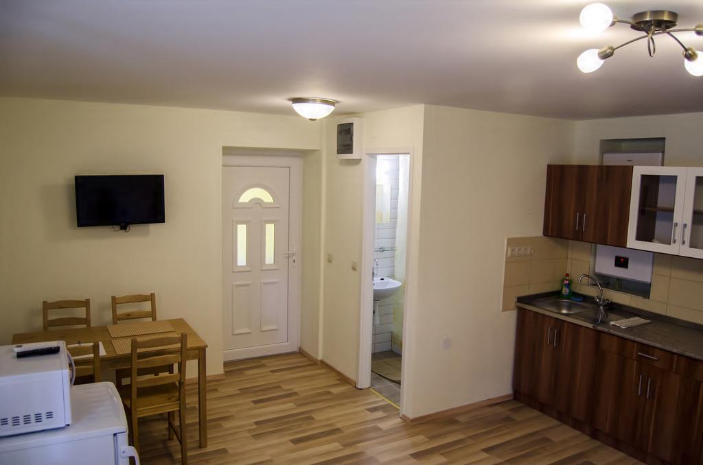 Csongradi Vendegvaro Apartmanok, Szarka Haz Экстерьер фото